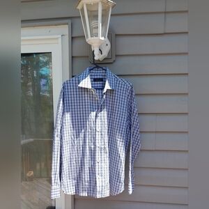 The Men's Store Bloomingdales Blue and White Casual Button Down Shirt XL